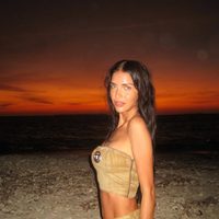 Zaira Nara mostró su rutina de yoga y marcó tendencia con posturas clave para elongar y tonificar