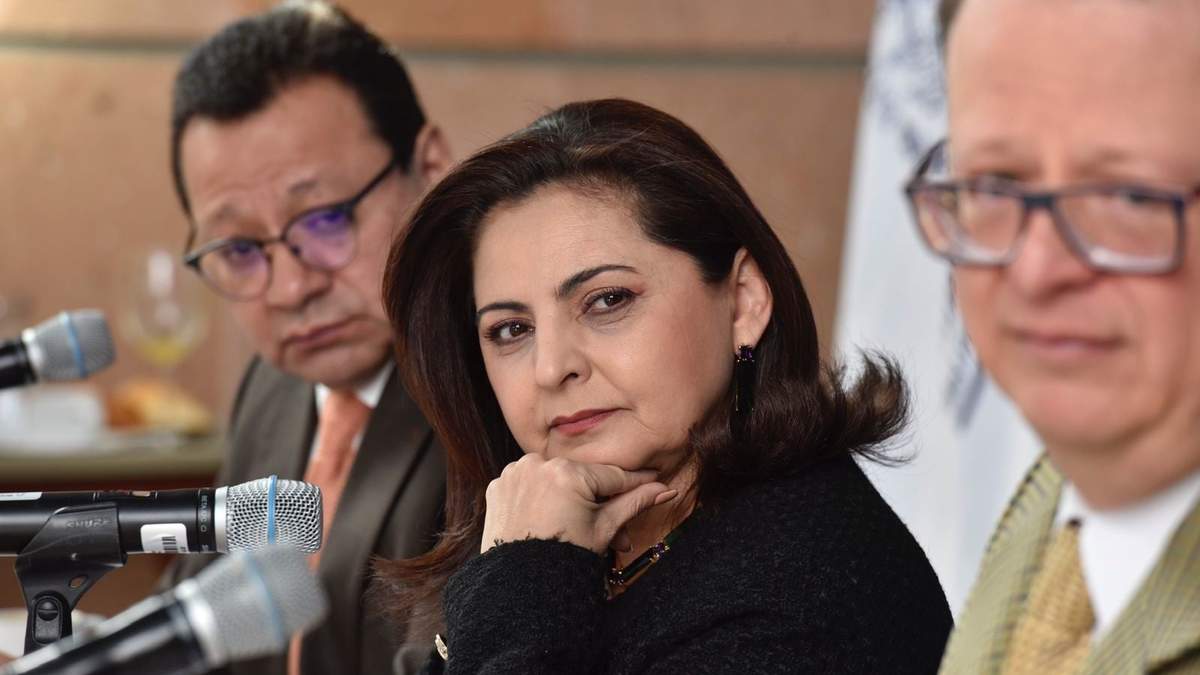 Mónica Soto Fregoso, magistrada presidenta del TEPJF y los magistrados Felipe Fuentes (i) y Felipe de la Mata (d)