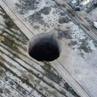 Se abrió un enorme socavón en Atacama: investigan si está relacionado con la actividad minera