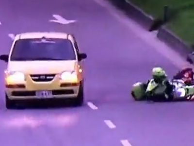 Taxistas de Bogotá amenazan con paro indefinido por el caso del atropellamiento a un policía (video)
