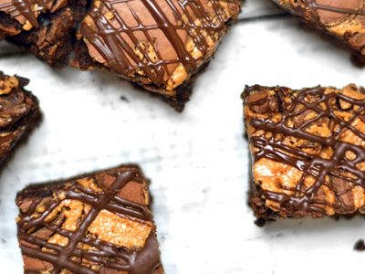 Con 3 ingredientes y mucho sabor: prepará estos brownies proteicos sin azúcar para darse un gustito