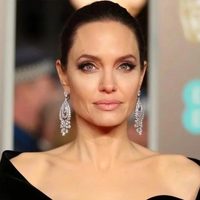 ¡Otra vez sopa! El famoso que dejó a su prometida ¡por Angelina Jolie!