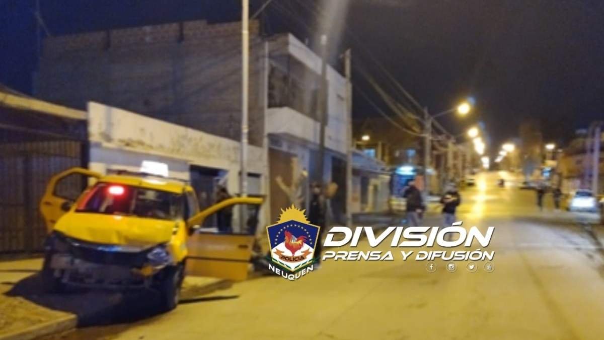 Conductor borracho embistió un taxi. Fuente: Policía