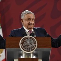 AMLO acusa que quienes protestan en San Lázaro sólo quieren 'moches”