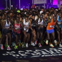 Este es el delito que la FGJ investiga por caso de sujeto que vertió ron a vasos en el Maratón