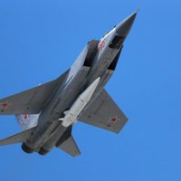 Rusia usa por vez primera sus misiles hipersónicos “Kinzhal” en Ucrania (Video)