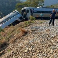 Marina reporta 13 muertos y 98 lesionados por el descarrilamiento del Tren Interoceánico