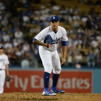 Dodgers de Los Ángeles activa al lanzador mexicano Julio César Urías