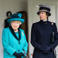 Por el cumpleaños de Ana de Inglaterra: publican álbum privado de la Familia Real británica