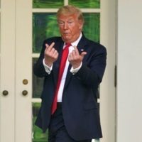 Trump se impondría a Biden en las elecciones de 2024, según una encuesta