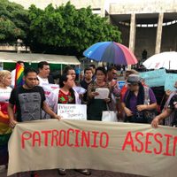 Comunidad gay repudia entrega de reconocimiento al exgobernador chiapaneco Patrocinio González