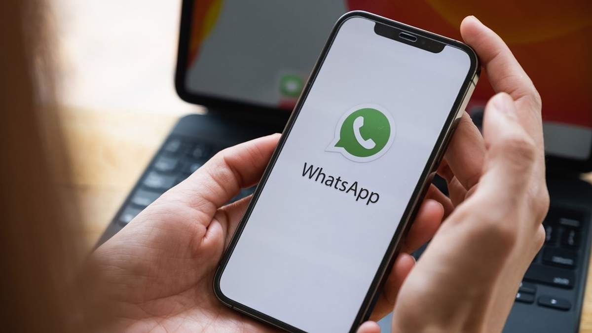 Cómo ocultar tus chats de WhatsApp. Fuente: (X)