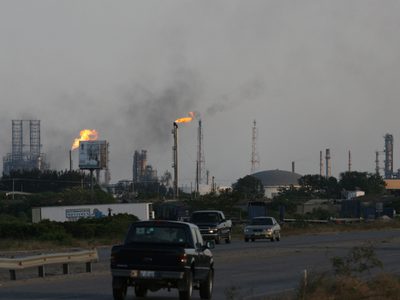 Política energética de AMLO aumentó la emisión de gases de efecto invernadero: BBVA Research
