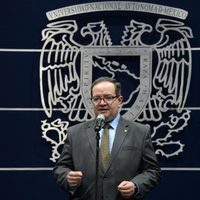 Rector de la UNAM niega que autoridades se encuentren rebasadas; no descarta revisiones a alumnos