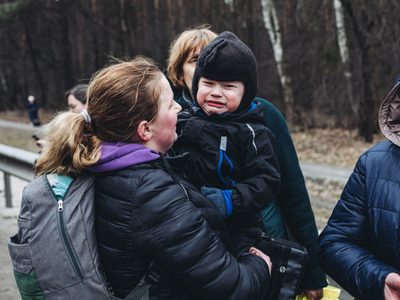 "Los más inocentes pagan el precio más alto": Save the Children sobre la muerte de niños evacuados