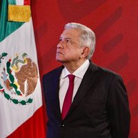 AMLO tilda a El Universal de 'el otro pasquín inmundo'
