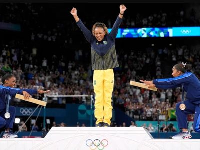 La brasileña Rebeca Andrade derrota a Simone Biles y se lleva el oro olímpico