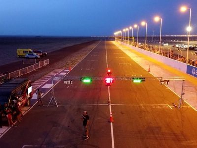 Las picadas desembarcan al autódromo de Centenario con nuevas flexibilizaciones
