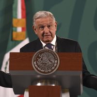 AMLO promete a gobernadores entrantes ayuda para pagar la nómina
