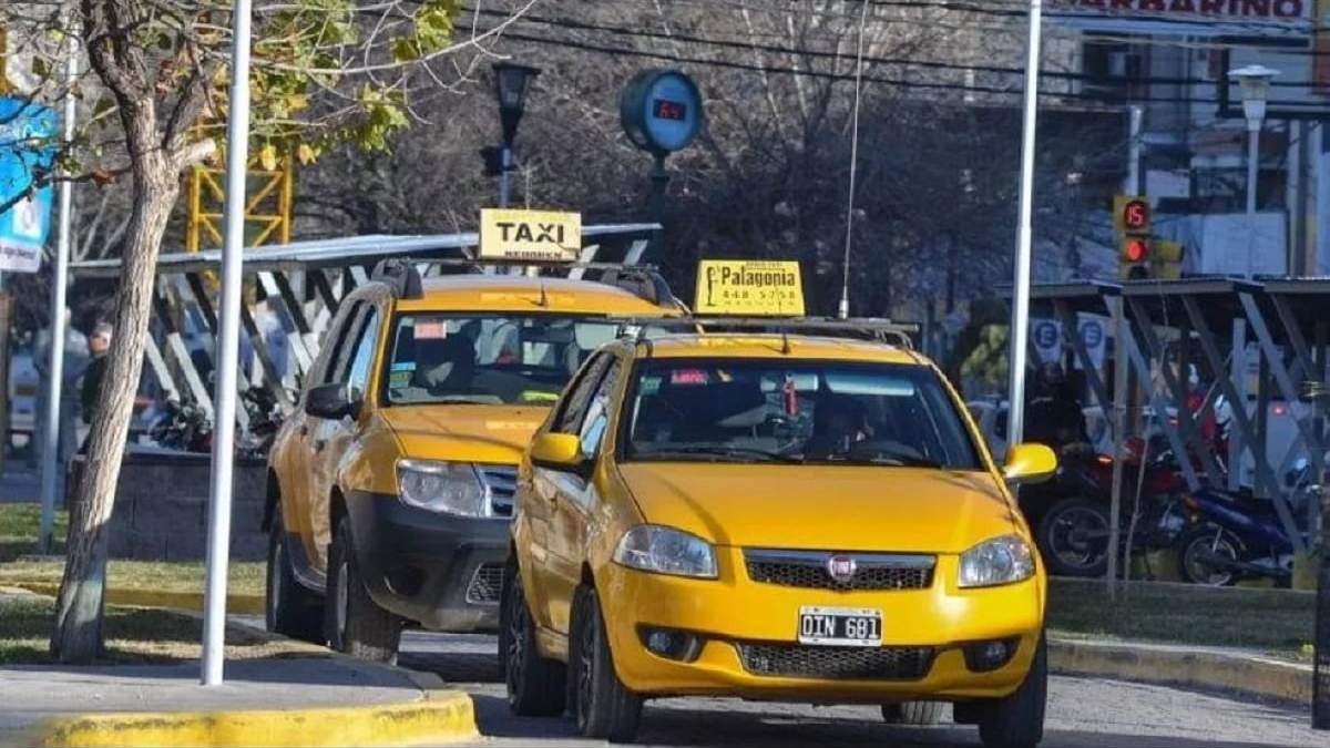 taxistas neuquinos pidieron aumentar la tarifa un 25%. Fuente: (Nqn al Instante)