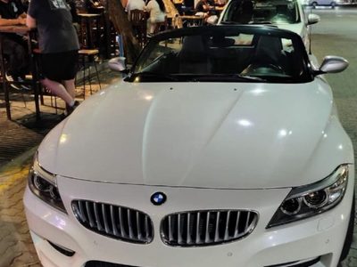 Cuánto cuesta el auto de lujo que conducía ebrio el concejal libertario
