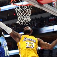 Lebron James dejó atrás a Jordan con una marca histórica