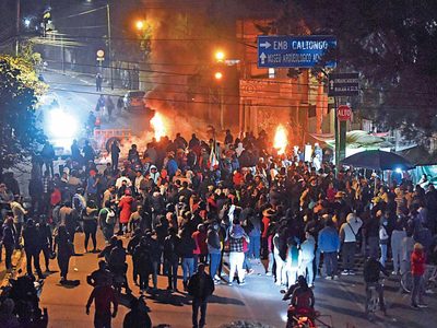 Bloqueo en San Gregorio Atlapulco: a Sheinbaum le reventó el problema