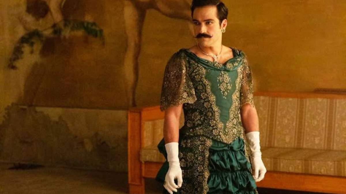 Alfonso Herrera interpreta a Ignacio de la Torre y Mier, yerno de Porfirio Díaz, en "El Baile de los 41"