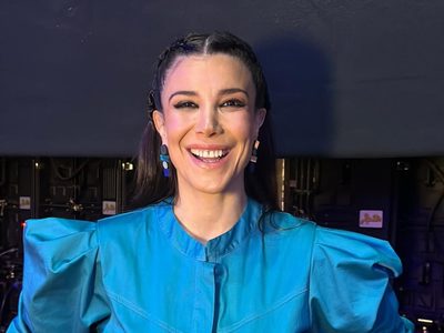 El peinado de Andrea Rincón, que será tu must de la temporada: aprendé a hacerlo vos misma