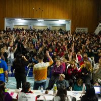 La asamblea de docentes de Neuquén capital rechazó el acta del gobierno y el conflicto seguirá con un nuevo paro de 48 horas