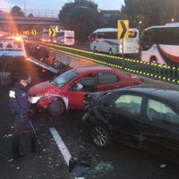 Mueren dos personas en carambola de ocho vehículos en la México-Pachuca