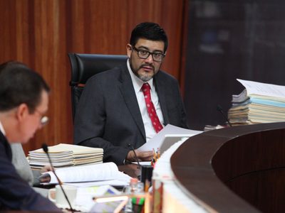 Proponen investigar actos anticipados de campaña de Lenia Batres, Yasmín Esquivel y Loretta Ortiz