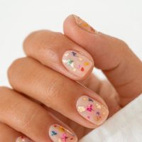 Nail Art: los colores y diseños de manicura que quedan muy bien si tenés uñas cortas