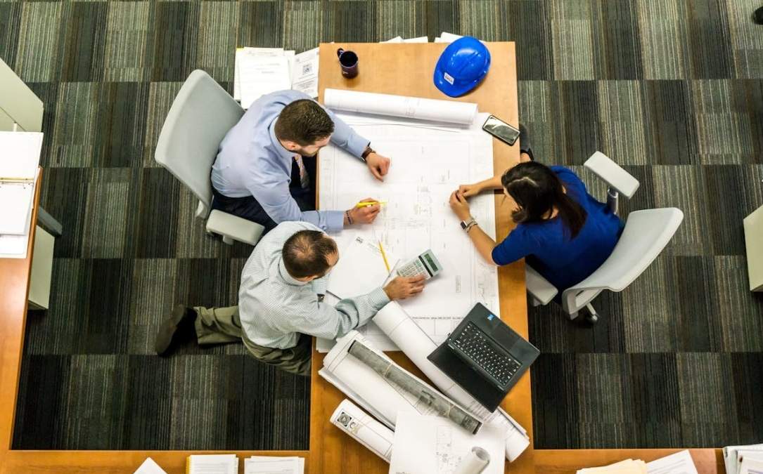 Los fondos serán inembargables y deberán mantener una diversificación de inversiones para evitar riesgos excesivos por concentración sectorial.