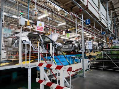 Reportan inestabilidad laboral en el sector automotriz de la frontera por aranceles de Trump