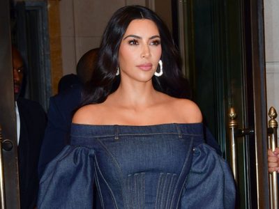 Kim Kardashian sigue algunos trucos especiales a la hora de usar jeans y le fue muy bien