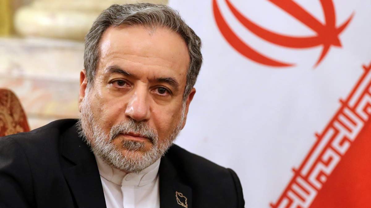 El ministro iraní de Exteriores Abbas Araqhchi
