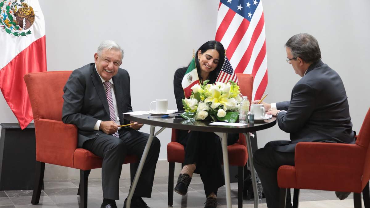 López Obrador durante llamada con Joe Biden