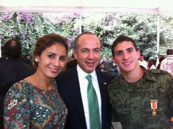 07 FOTO PAOLA, CALDERÓN Y ROMMEL