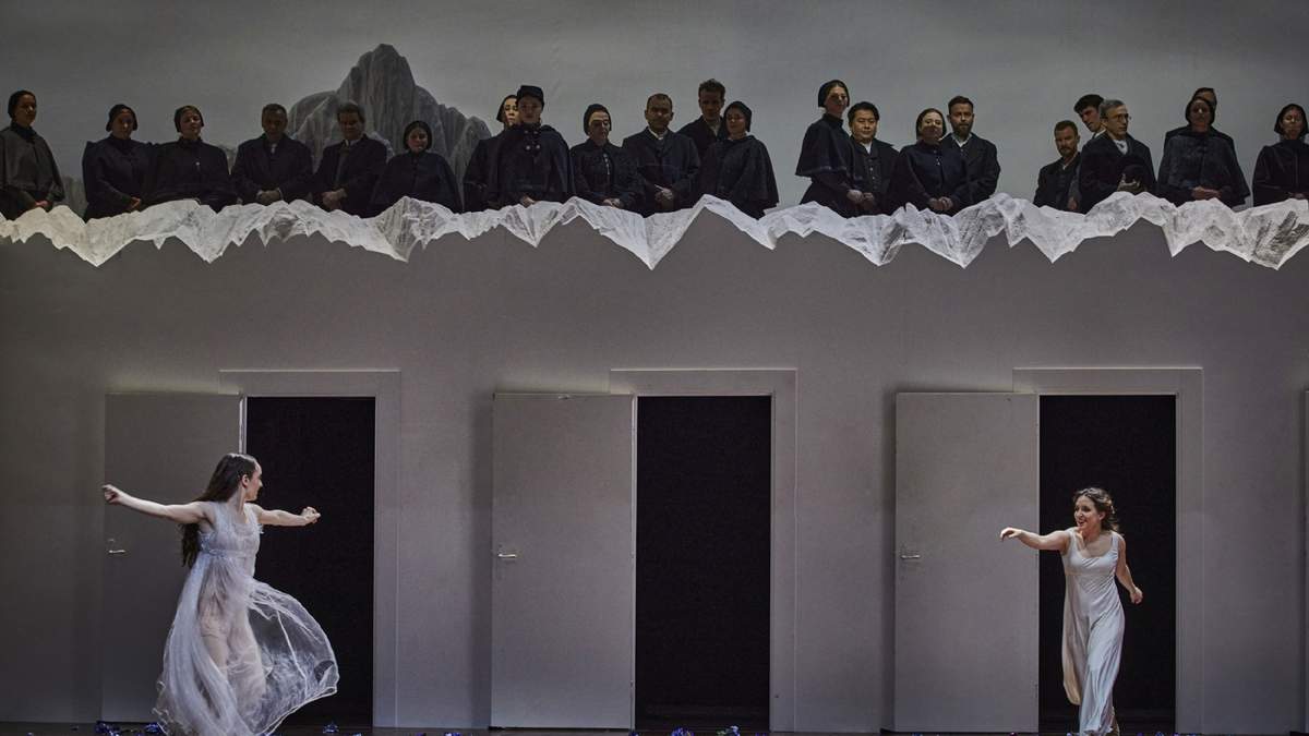 “La Sonnambula”