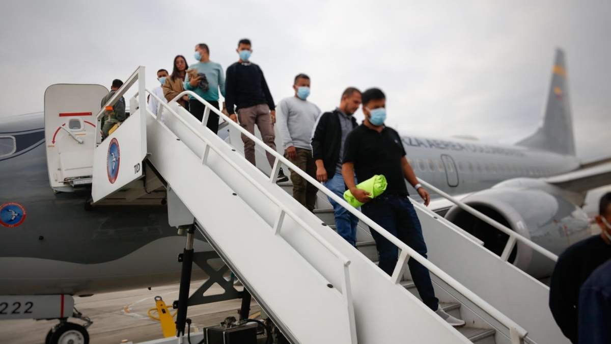 Migrantes deportados