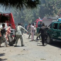 Ataque con coche bomba en Afganistán deja 34 muertos y 58 heridos