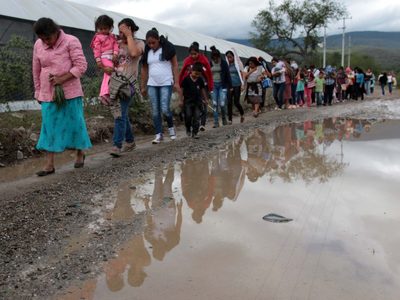 Ligan a autoridades locales en despojos y desplazamientos forzados de Veracruz y Chiapas