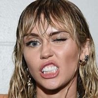 ¡Qué dolor! Miley Cyrus tomó una drástica decisión sobre su cuerpo y ¿se puso en riesgo?