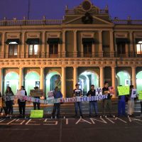 '¡Javier vive!” y '¡No nos callarán!”, advierten periodistas en Veracruz