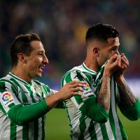 Lainez y Guardado avanzan con el Betis a semifinales de la Copa del Rey
