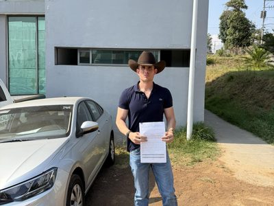 Diputado del Sombrero se disculpa por dichos contra reporteros pero denuncia a críticos
