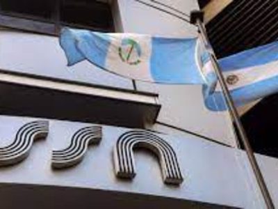 Jubilados del gremio ATE exigen el pago del IPC junto a los haberes del mes