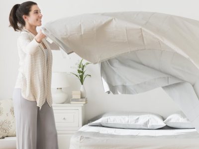 El secreto de la abuela con una mezcla "mágica" para eliminar las manchas del colchón y dejarlo como nuevo