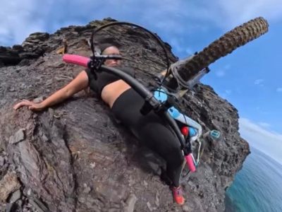 Video de ciclista Cecilia Sopeña se hace viral al estar a punto de caer en un barranco